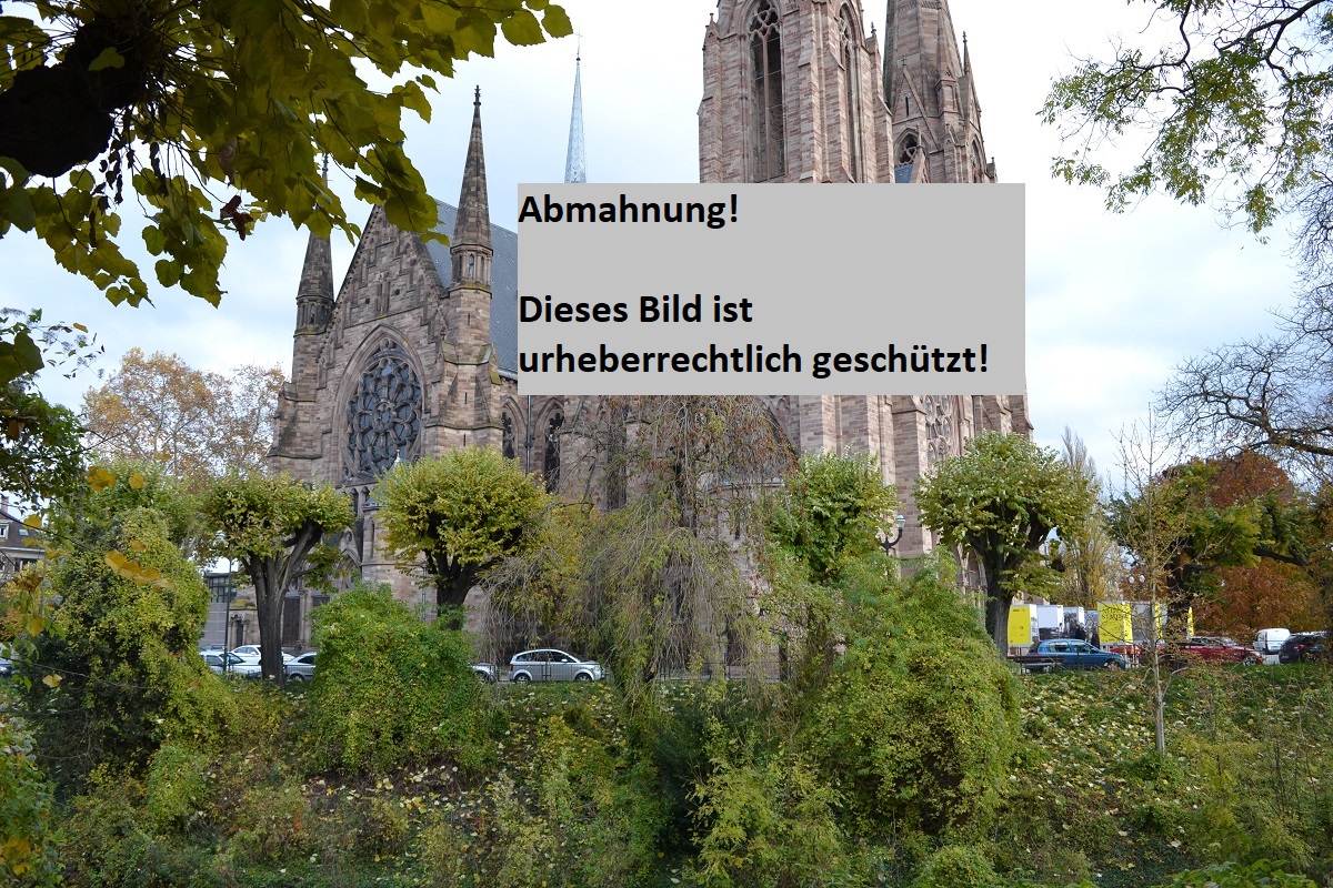 Bild einer Kirche mit Einblendung: Abmahnung!