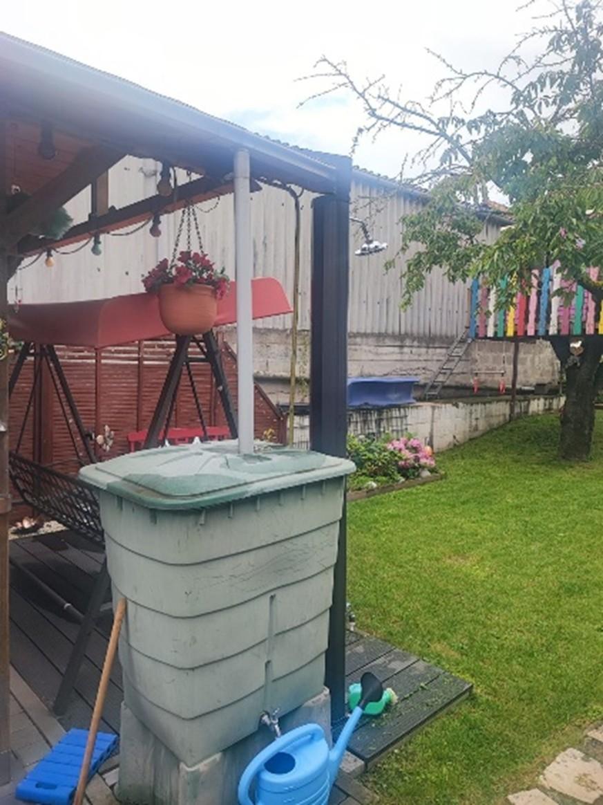 Regentonne im Garten