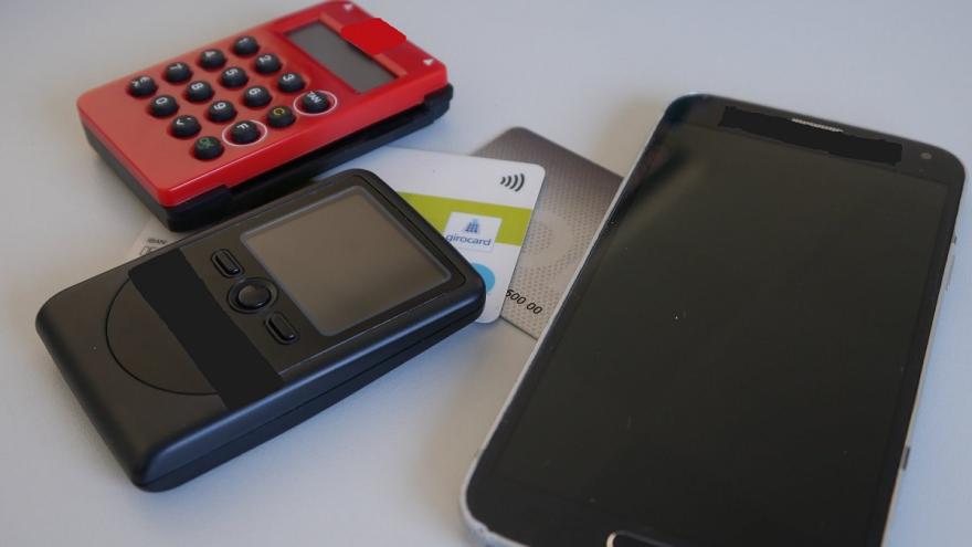 EC-Karten, TAN-Generatoren und Smartphone