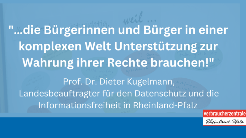 Eine blaue Folie mit einem Zitat in weißer Schrift.