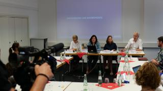 Bild von der Jahrespressekonferenz in der Verbraucherzentrale Rheinland-Pfalz